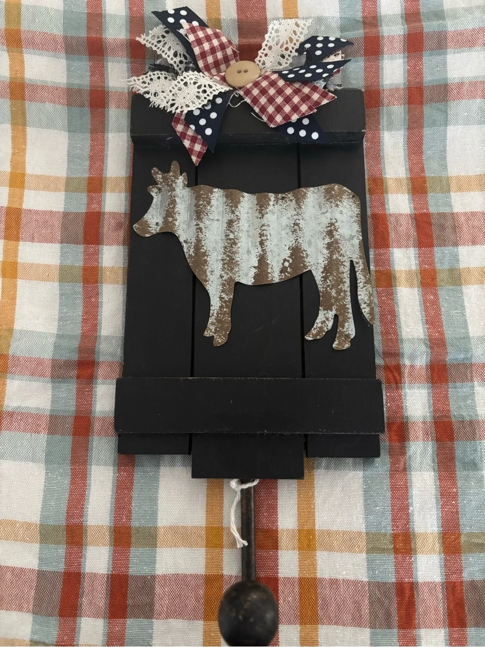 Rustic Primitive Country Farmhouse Cow Wood/Tin Wall Hook Decor Bow Final Sale